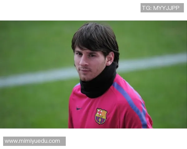 五大足球巨星高清素材图集展示经典瞬间与精彩时刻 五大足球巨星高清素材图集展示经典瞬间与精彩时刻