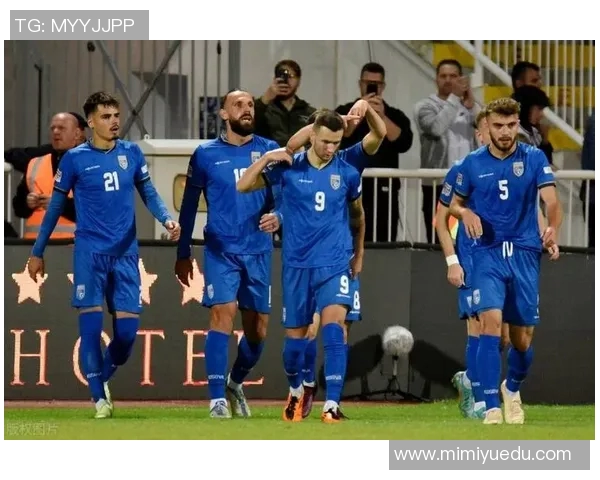 足球天团：十大绝美球星盛放