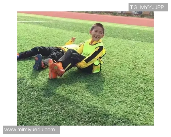 足球场是球星梦想起航的地方,见证无数奋斗与荣耀的瞬间